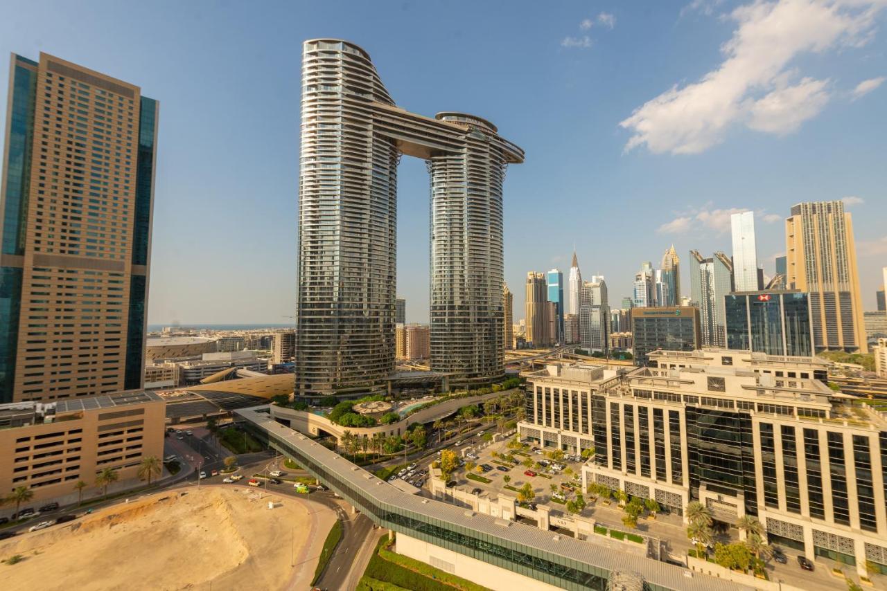 First Class 2Br With Full Dubai Skyline & Sea View Apartment Bagian luar foto